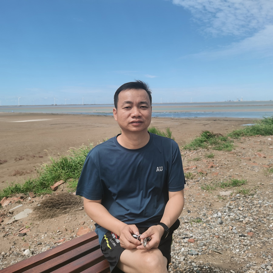 2022年度尊龙凯时人生就是搏!登录医药金穗斗争者——钟志军