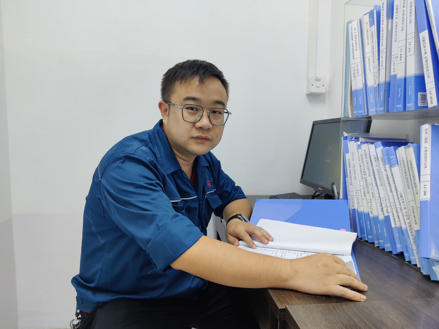 2022年度尊龙凯时人生就是搏!登录医药优异科技斗争者——冯时宇